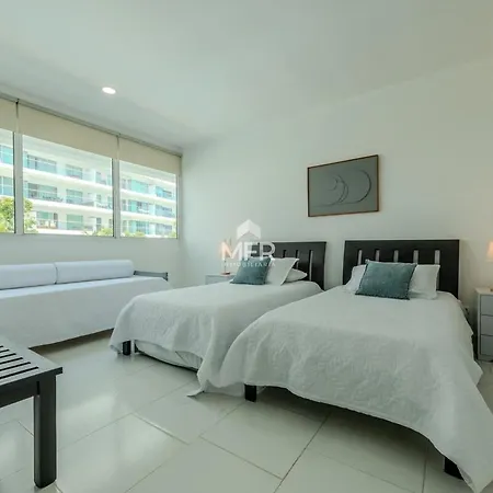 Morros 3 Beachfront 2 Bedrooms
