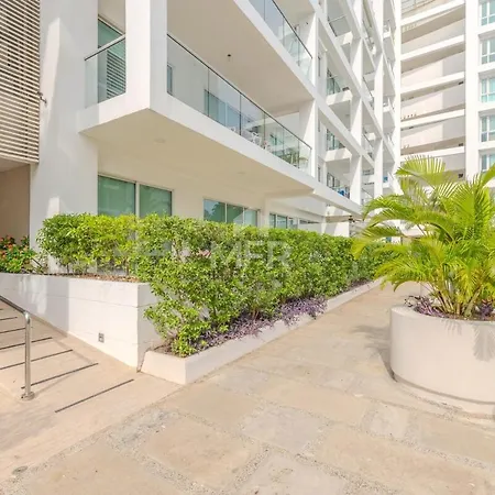 Morros 3 Beachfront 2 Bedrooms Apartamento