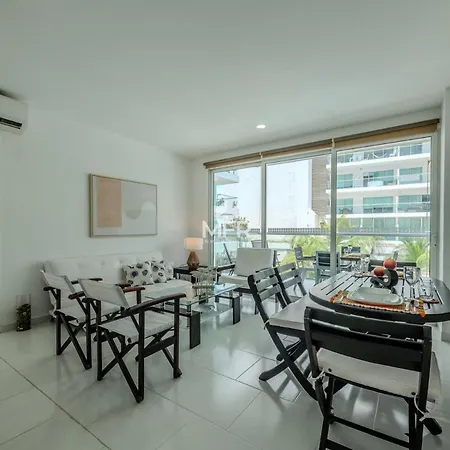 Morros 3 Beachfront 2 Bedrooms Apartamento