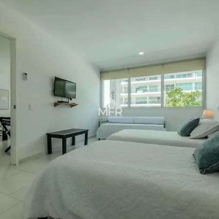 Morros 3 Beachfront 2 Bedrooms Apartamento