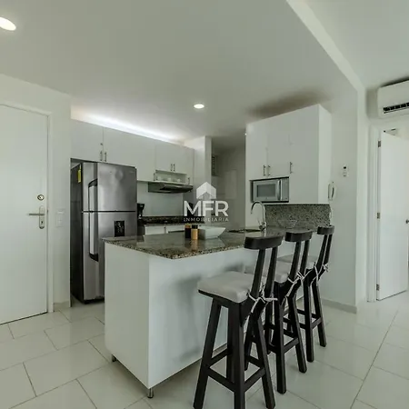 Morros 3 Beachfront 2 Bedrooms Apartamento