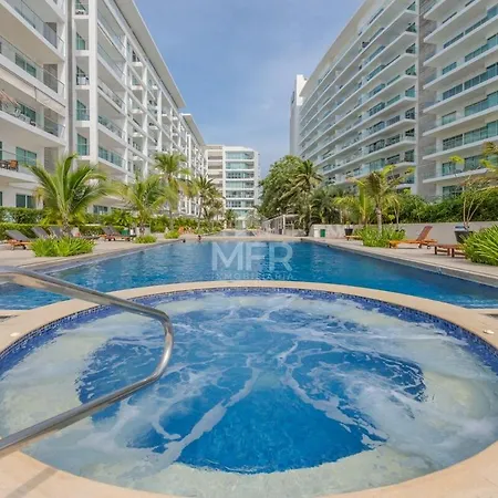 Morros 3 Beachfront 2 Bedrooms *